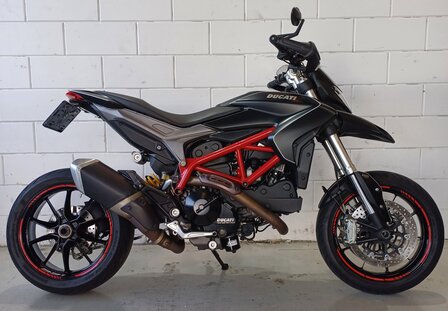 Ducati Hypermotard 821 ***VERKOCHT***