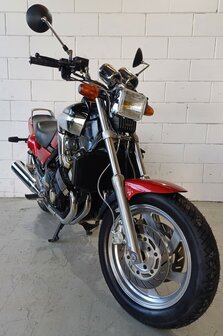 Yamaha FZX 750