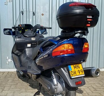 Suzuki AN650 Burgman motorscooter **VERKOCHT**