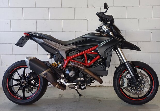 Ducati Hypermotard 821 ***VERKOCHT***