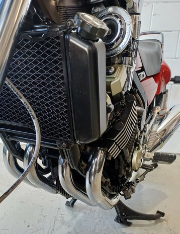 Yamaha FZX 750